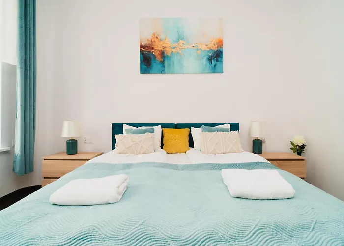 Totu Tkacka Old Town *